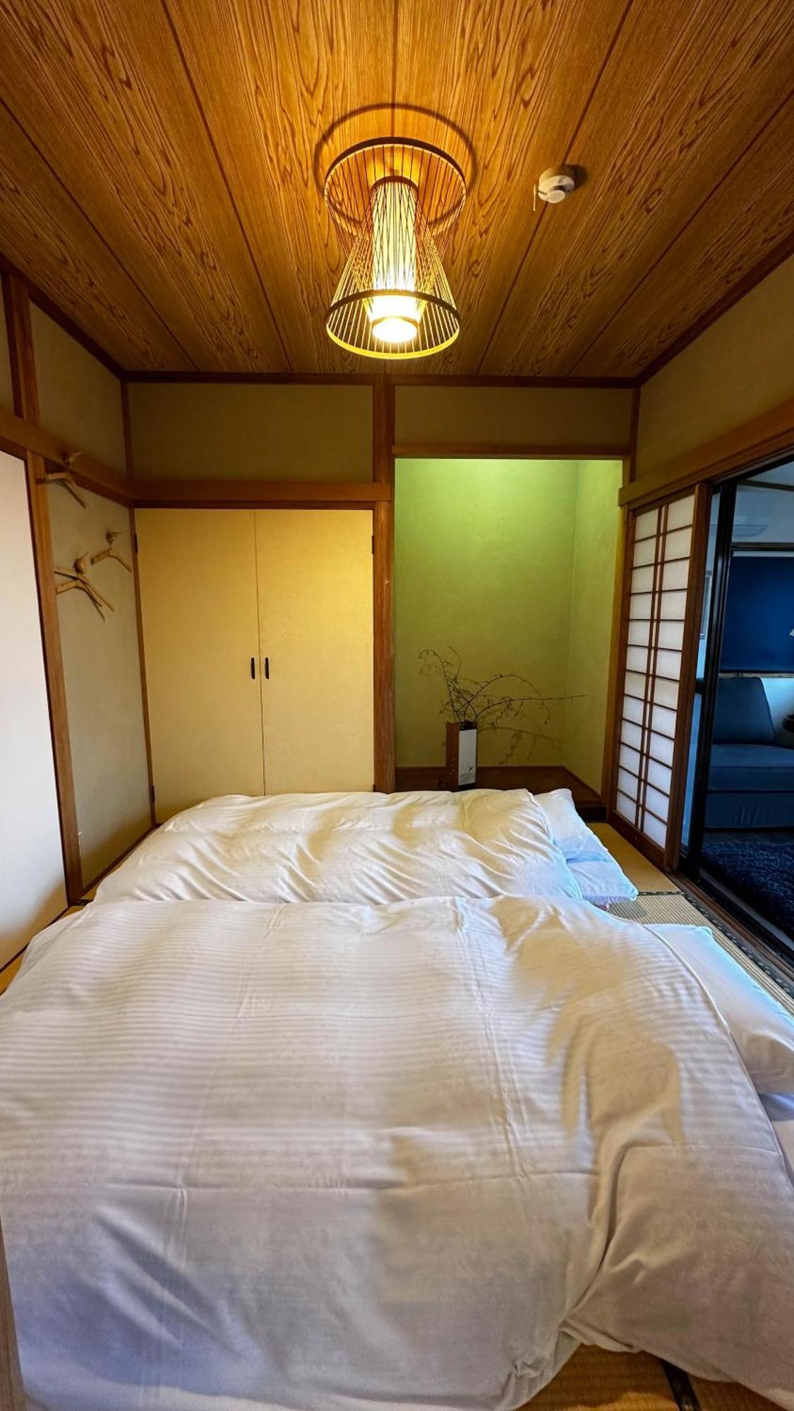 伊豆高原 温泉付別荘 Isana Mountain Villa Futo エクステリア 写真