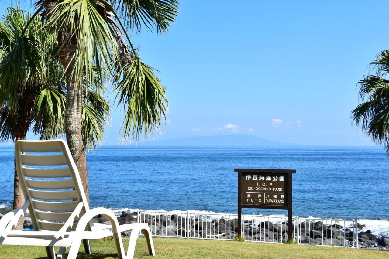 伊豆高原 温泉付別荘 Isana Mountain Villa Futo エクステリア 写真